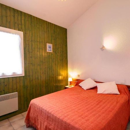 Gite Avec Cheminee, Terrasse Et Wifi - Animaux Acceptes - Fr-1-496-163 Usson-en-Forez 外观 照片